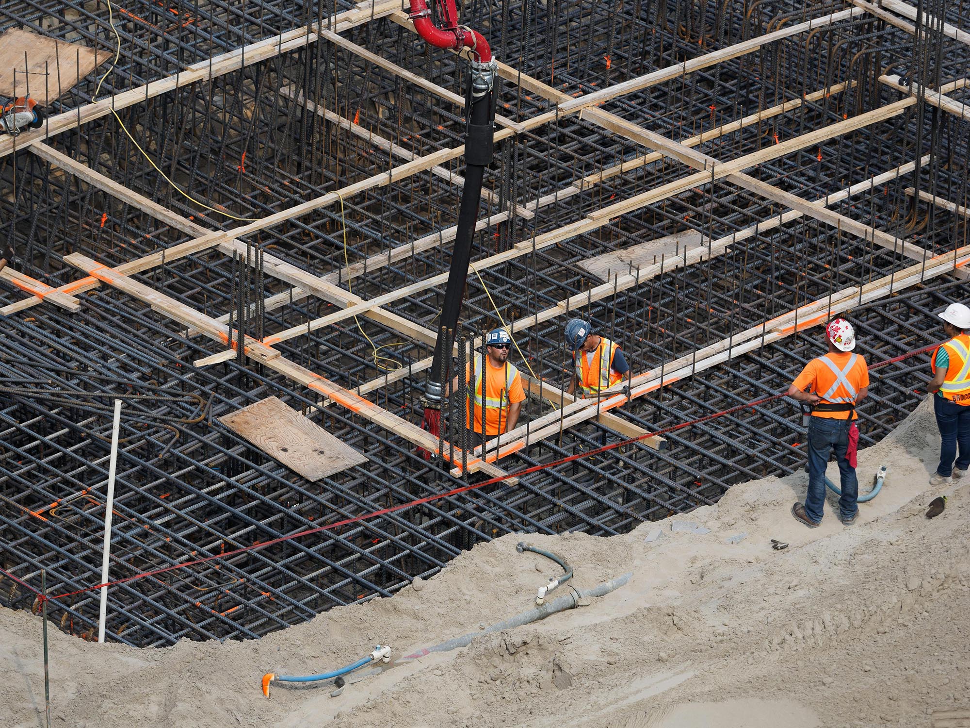 Essential Supplies to Consider During RCC Slab Construction for Your Residence